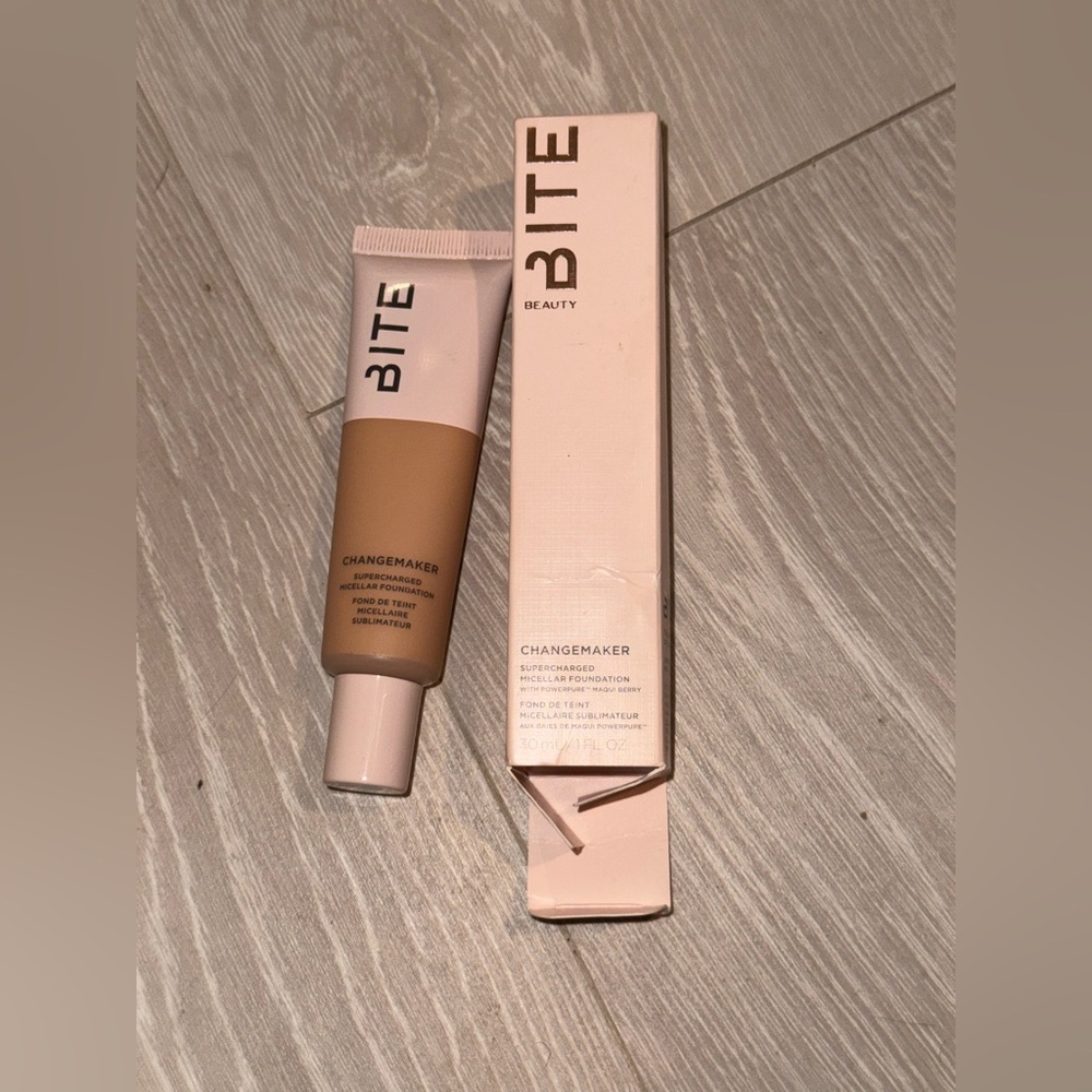 Bite Beauty Changemaker Foundation - new sealed L40